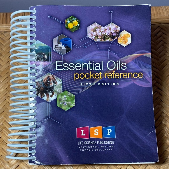 Young Living Essential Oils Pocket Reference